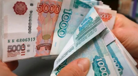 Россияне в 2022 году потеряли лишь 1% реальных доходов, уверен Росстат